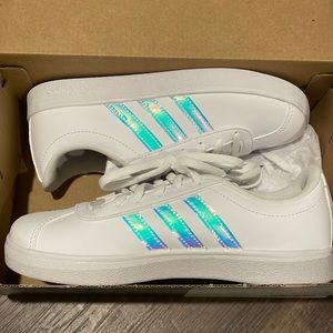 Brand New Adidas VL Court 2.0 K Girls youth size 3 iridescent shoes